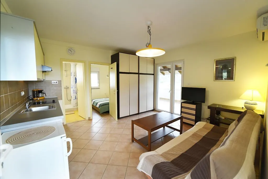 Apartments Galic Kampor 0*,