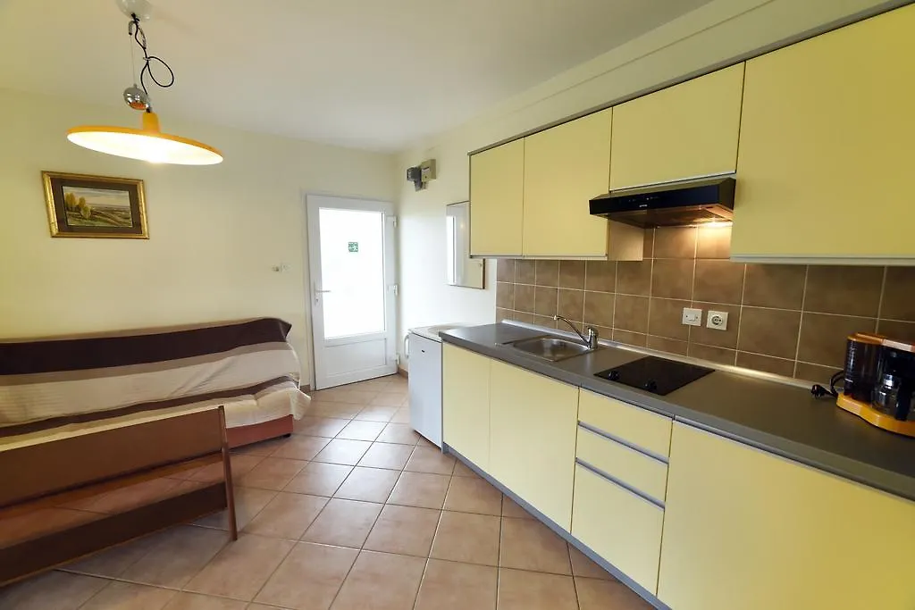 Apartments Galic Kampor Croatia