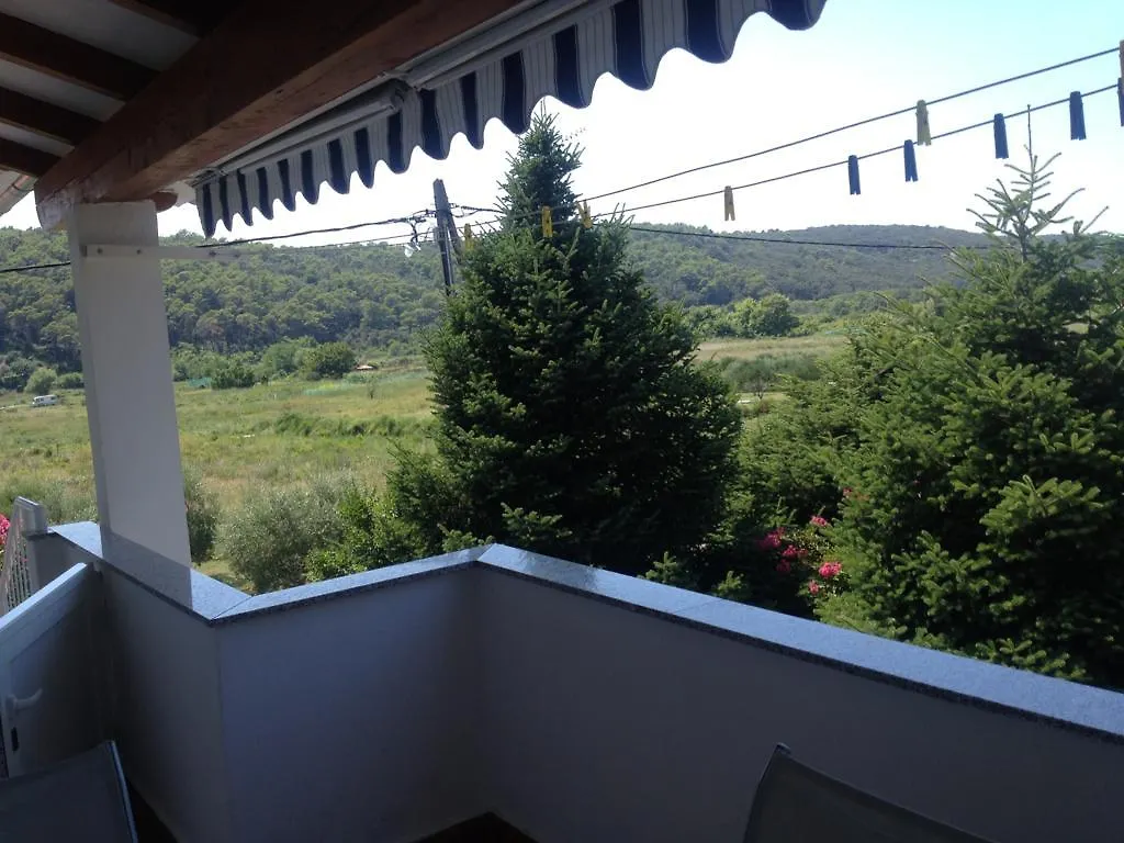Apartments Galic Kampor Croatia